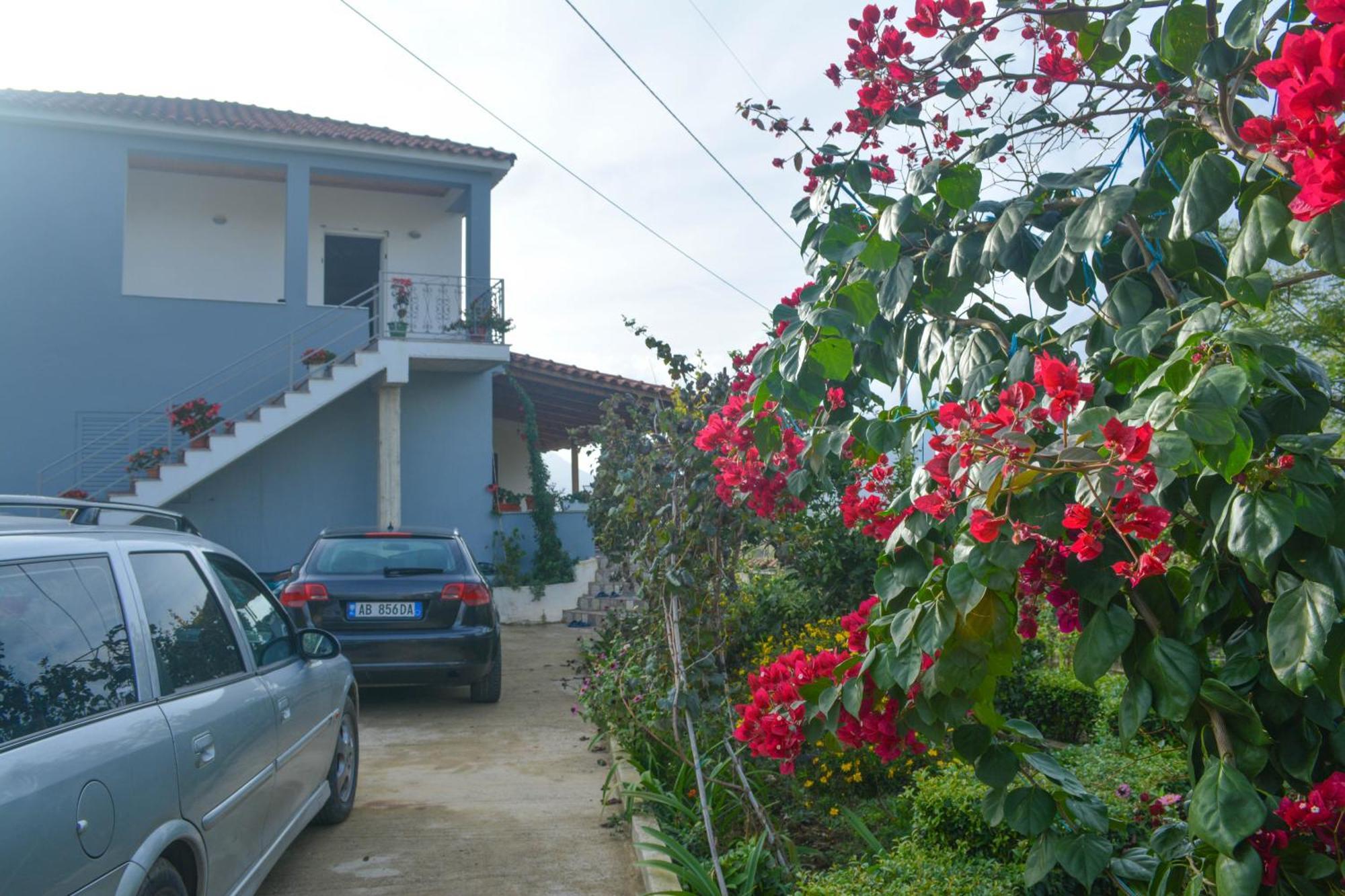 Apartments Villa Luti Stjar Luaran gambar