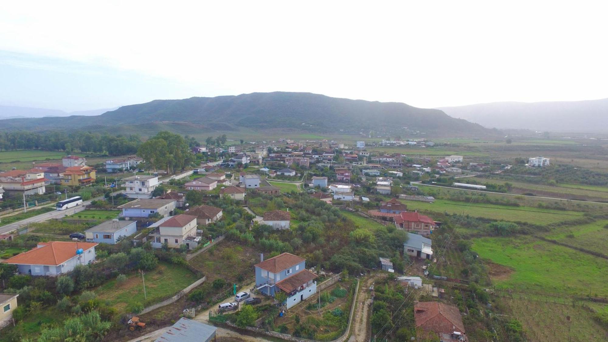 Apartments Villa Luti Stjar Luaran gambar