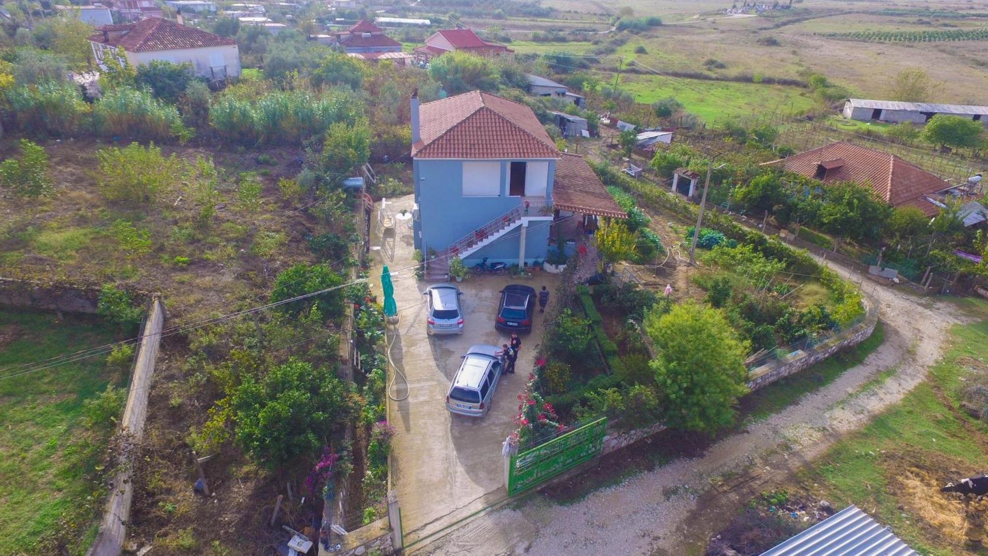 Apartments Villa Luti Stjar Luaran gambar